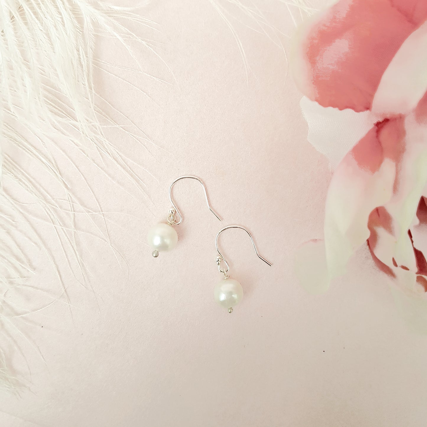 Pearl wedding earrings for brides - Susie Warner