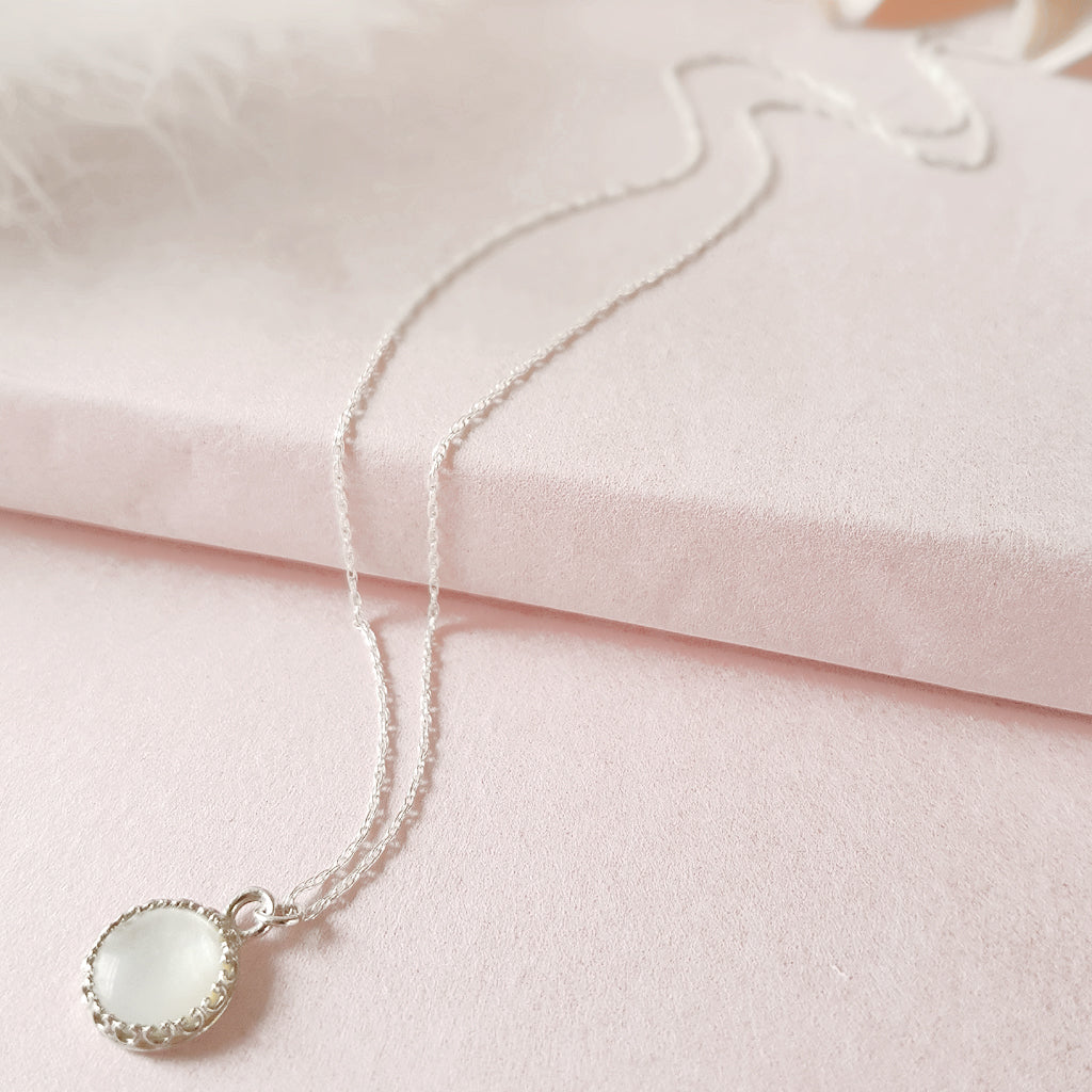 mother of pearl necklace the perfect gift - susie warner