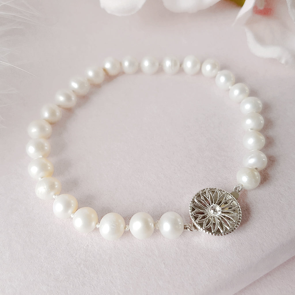 Classic Pearl bracelet with decorative Silver & CZ clasp - Susie Warner Jewellery
