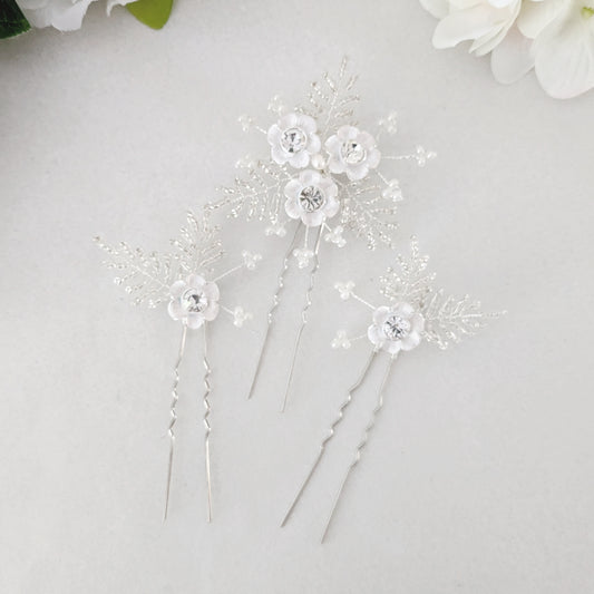 Diana White Flower & Beaded Leaf Hair Pins