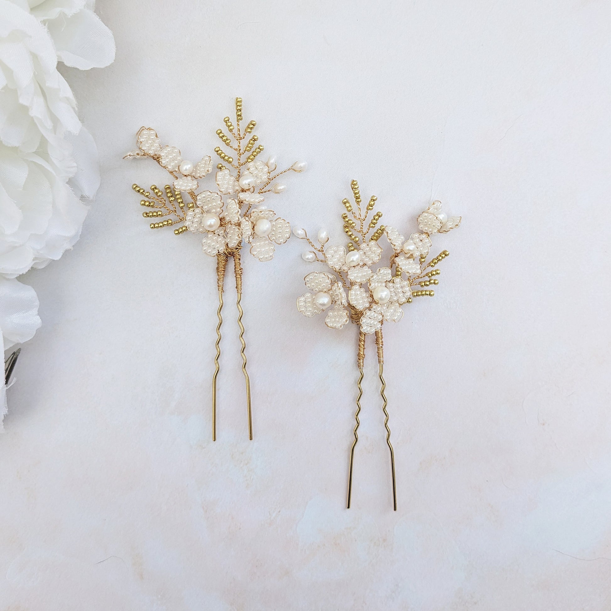 Botanical floral pearl hair pins for modern brides designed & handmade by Susie Warner.