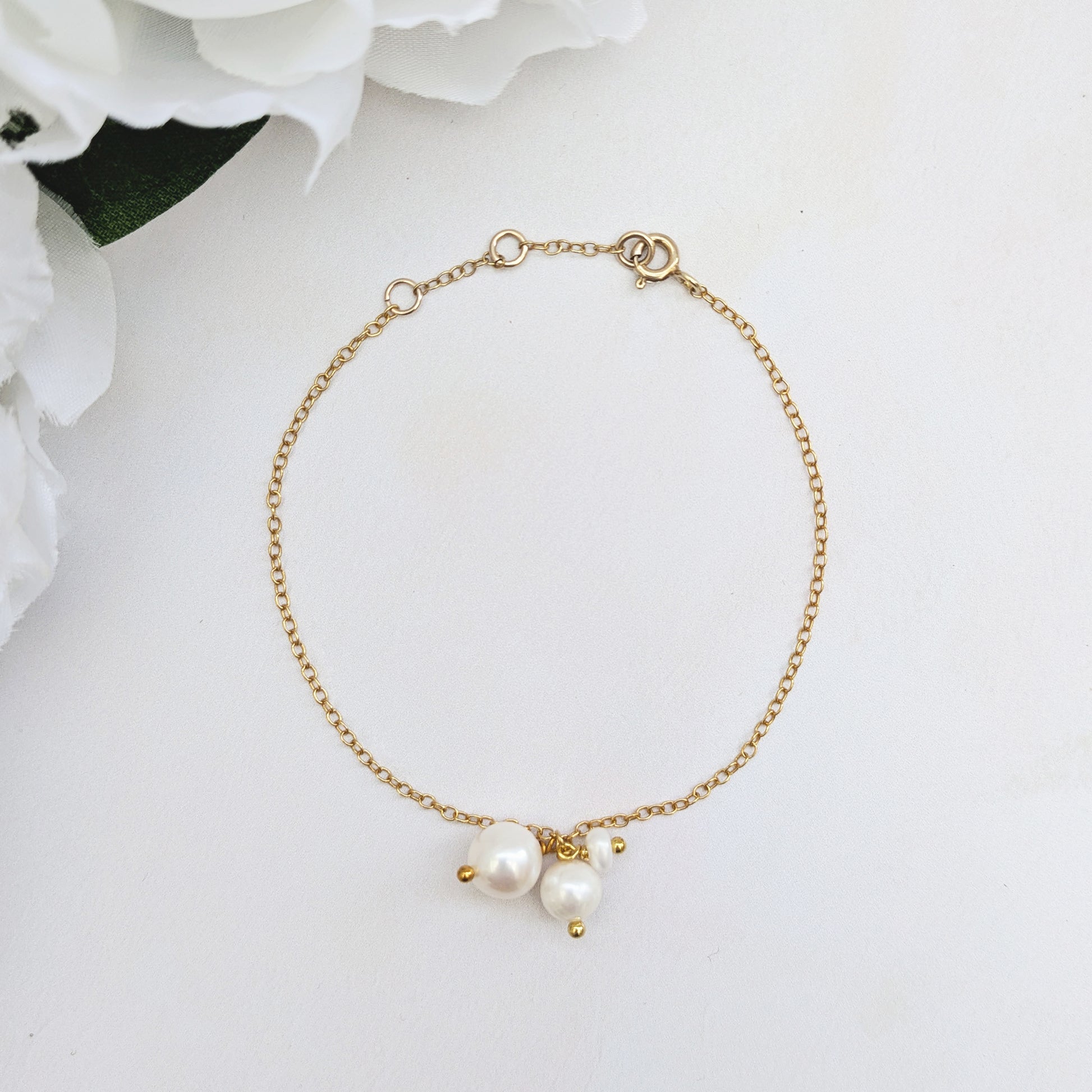 Small pearl cluster bracelet for brides & bridesmaids designed & handmade by Susie Warner.